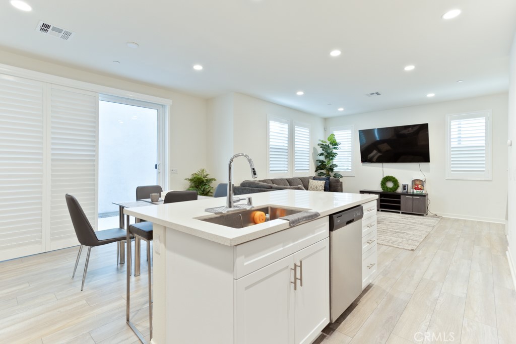 MLS #IV25186888 img 12