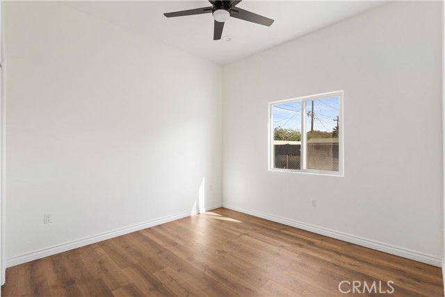 Detail Gallery Image 17 of 41 For 3714 Brave Ave, Bakersfield,  CA 93304 - 3 Beds | 2 Baths