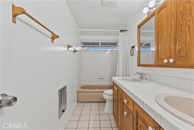 9310 Sophia Avenue photo 19
