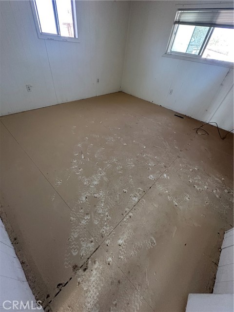 251 S Colorado River Road, Blythe CA: https://media.crmls.org/medias/6d5194bc-2750-463f-b4d2-8983a8e0e40e.jpg