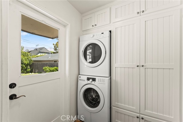 Detail Gallery Image 36 of 39 For 2205 Las Lunas St, Pasadena,  CA 91107 - 3 Beds | 2 Baths