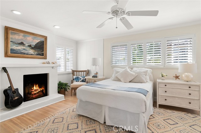 Detail Gallery Image 12 of 24 For 113 via Yella, Newport Beach,  CA 92663 - 4 Beds | 3 Baths