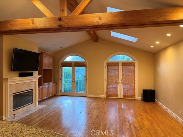 Detail Gallery Image 4 of 15 For 16248 Darcia Pl, Encino,  CA 91436 - 4 Beds | 4 Baths