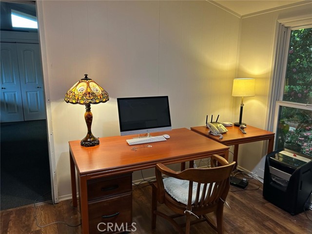 Detail Gallery Image 12 of 26 For 1215 Coronet, Pasadena,  CA 91107 - 2 Beds | 2 Baths