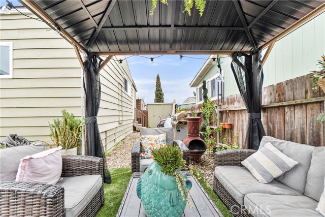 8200 BOLSA AVE, Midway City CA: https://media.crmls.org/medias/6d53ab21-a844-480c-adee-9e2c20438947.jpg