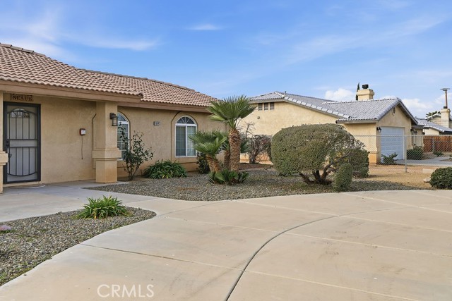 Detail Gallery Image 6 of 48 For 16647 Elm St, Hesperia,  CA 92345 - 4 Beds | 3 Baths