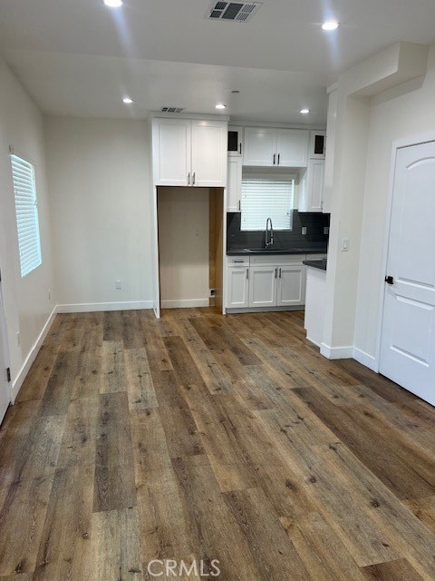 Detail Gallery Image 2 of 10 For 5877 Towne, Los Angeles,  CA 90003 - 3 Beds | 2/1 Baths