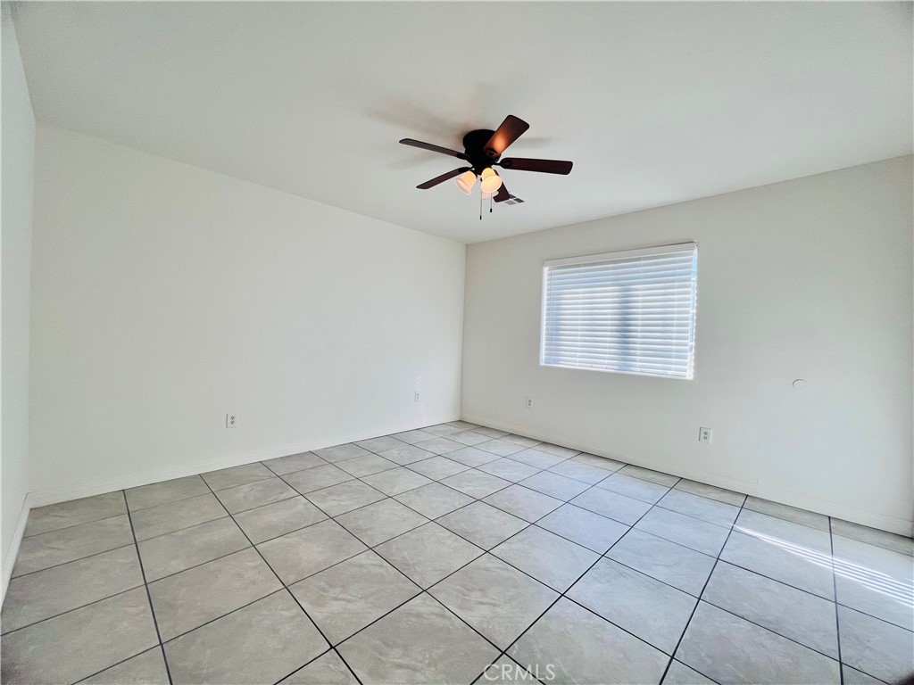 6D555Fb2 D465 4Cb4 B36C 7D2Ebd89E876 3927 Mitchell Avenue #B, Bakersfield, Ca 93306 &Lt;Span Style='BackgroundColor:transparent;Padding:0Px;'&Gt; &Lt;Small&Gt; &Lt;I&Gt; &Lt;/I&Gt; &Lt;/Small&Gt;&Lt;/Span&Gt;