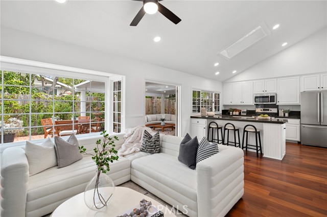 Detail Gallery Image 17 of 37 For 1866 Port Carlow Pl, Newport Beach,  CA 92660 - 4 Beds | 2 Baths