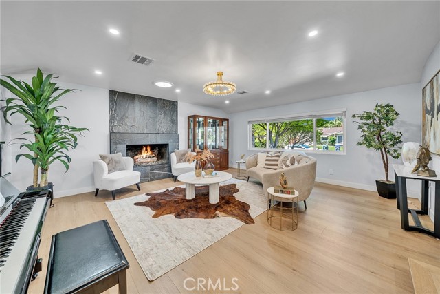 Detail Gallery Image 7 of 31 For 2114 S 8th Ave, Arcadia,  CA 91006 - 3 Beds | 2/1 Baths