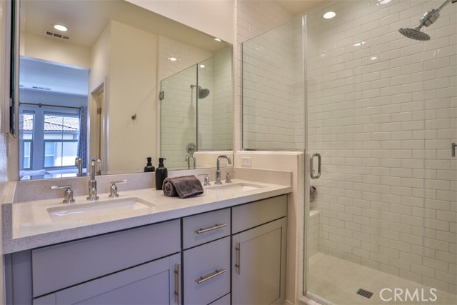 Detail Gallery Image 22 of 54 For 608 White Oaks, Lake Forest,  CA 92610 - 2 Beds | 2/1 Baths