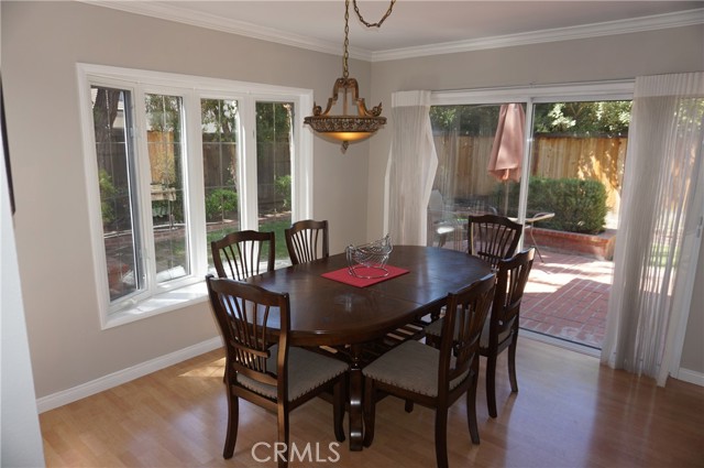 Detail Gallery Image 5 of 11 For 12 Holly St, Irvine,  CA 92612 - 4 Beds | 2/1 Baths