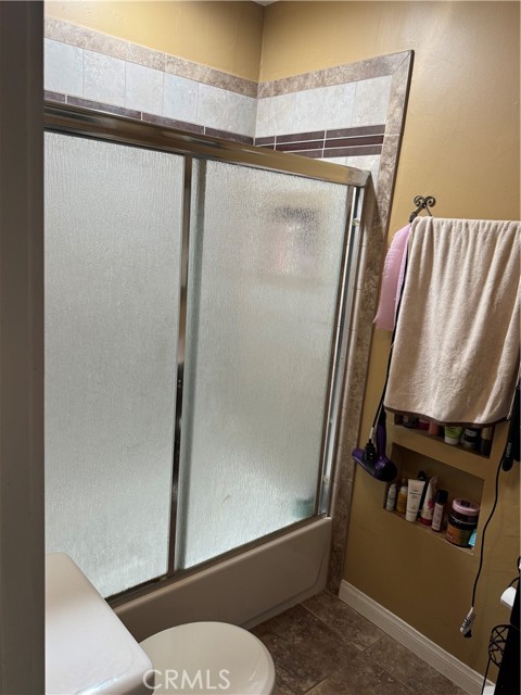 Detail Gallery Image 13 of 23 For 812 N Dickel St, Anaheim,  CA 92805 - 2 Beds | 2 Baths
