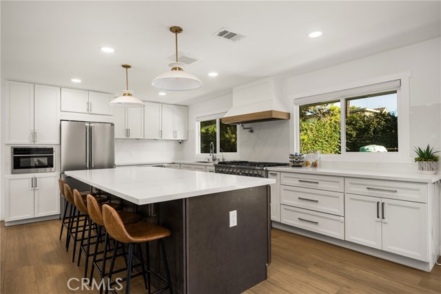 Detail Gallery Image 11 of 41 For 2916 E Trenton Ave, Orange,  CA 92867 - 4 Beds | 3 Baths