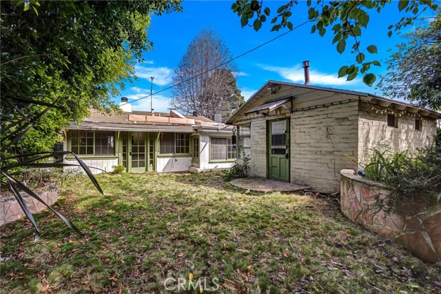 Image 4 of 32 For 3035 Malcolm