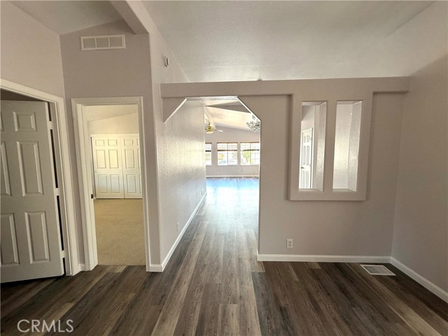 Detail Gallery Image 22 of 48 For 1750 W Citracado #152,  Escondido,  CA 92029 - 4 Beds | 2/1 Baths