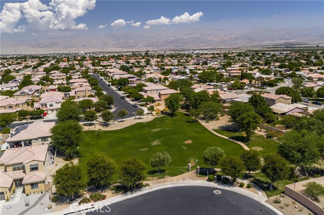 84457 Raphael Way, Coachella CA: https://media.crmls.org/medias/6d59d2e4-435a-46d5-8ccc-20920be61fad.jpg