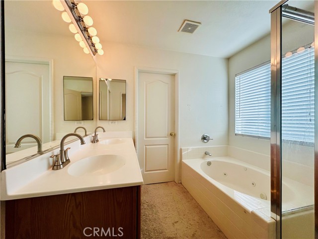 Detail Gallery Image 19 of 28 For 28238 Alton Way, Castaic,  CA 91384 - 4 Beds | 2/1 Baths