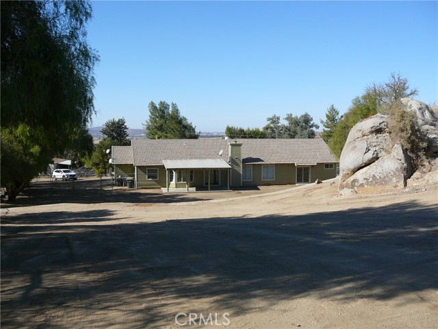 Detail Gallery Image 14 of 73 For 22580 Hills Ranch Rd, Nuevo,  CA 92567 - 4 Beds | 2 Baths