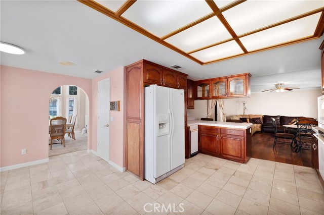 Detail Gallery Image 15 of 52 For 1677 Laurelwood Ave, Colton,  CA 92324 - 3 Beds | 2/1 Baths