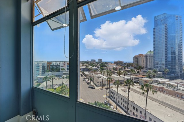 Detail Gallery Image 17 of 36 For 100 Atlantic Ave #1012,  Long Beach,  CA 90802 - 2 Beds | 1 Baths