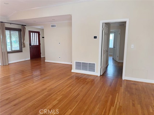 Detail Gallery Image 8 of 20 For 17922 Romelle Ave, North Tustin,  CA 92705 - 4 Beds | 3 Baths