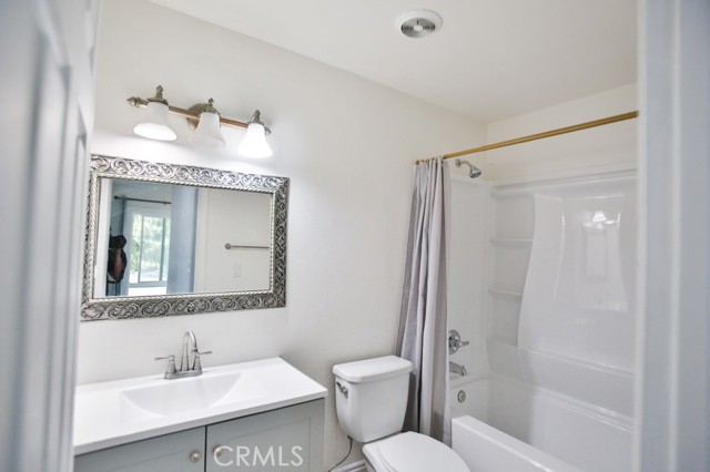 Detail Gallery Image 8 of 10 For 7114 Santa Isabel Cir, Buena Park,  CA 90620 - 3 Beds | 1/1 Baths