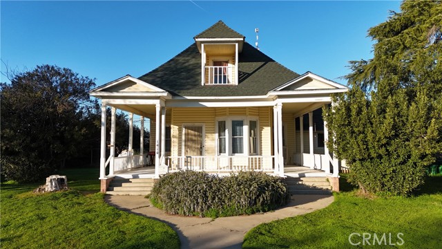 Detail Gallery Image 4 of 71 For 1414 Marin St, Corning,  CA 96021 - 4 Beds | 2 Baths