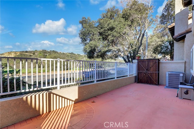 59 Fuente, Rancho Santa Margarita CA: https://media.crmls.org/medias/6d5d50b6-7d04-4f07-a850-e1fdabf00c0b.jpg