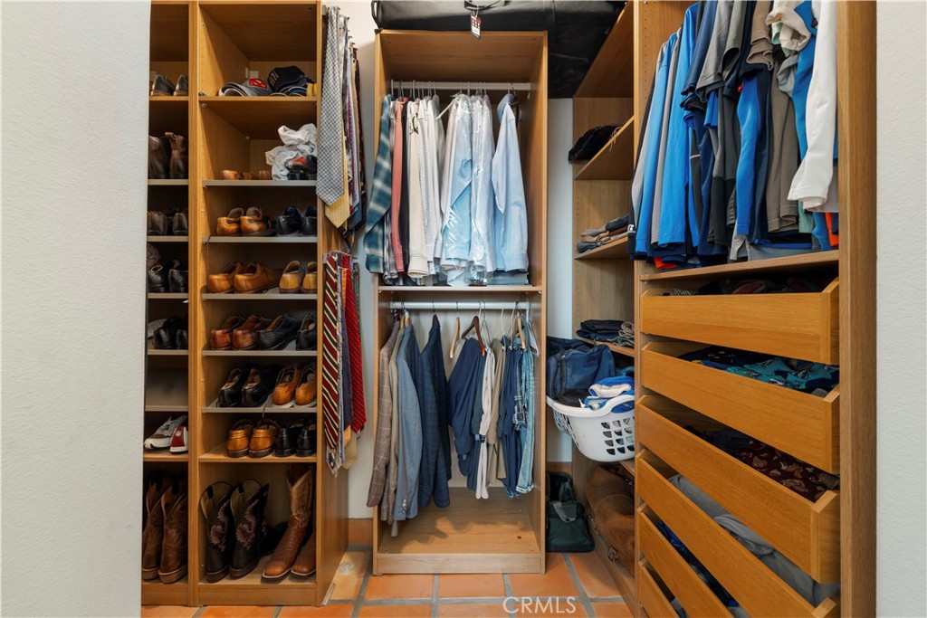 MLS #OC26135046 image #10