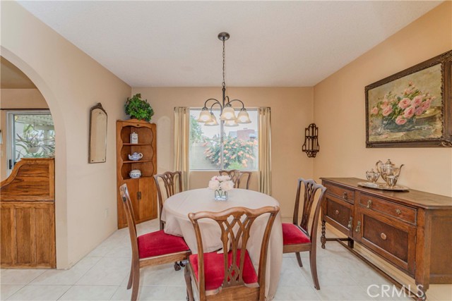 Detail Gallery Image 19 of 54 For 1511 W Hill Ave, Fullerton,  CA 92833 - 3 Beds | 3 Baths