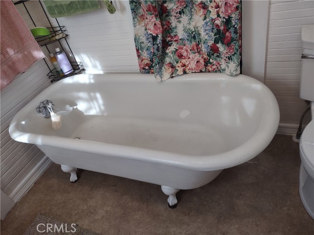 600 6th Street, Lakeport CA: https://media.crmls.org/medias/6d5ea8ee-c530-498e-9d0a-8898289a0ed2.jpg