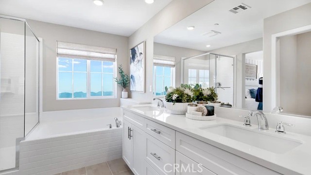 Detail Gallery Image 16 of 23 For 1702 Eagle Rd, Rialto,  CA 92376 - 3 Beds | 2/1 Baths