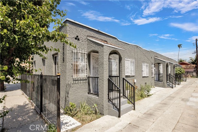 3806 Maple Ave, Los Angeles, CA 90011
