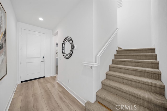 4253 S Heather Privado, Ontario CA: https://media.crmls.org/medias/6d6023ca-4217-42c6-a903-2085934f6d0d.jpg