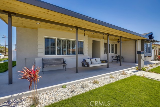 824 S Dune Street, Anaheim CA: https://media.crmls.org/medias/6d60f4d1-6d5d-42fd-b1c0-a73d7dcbba6a.jpg