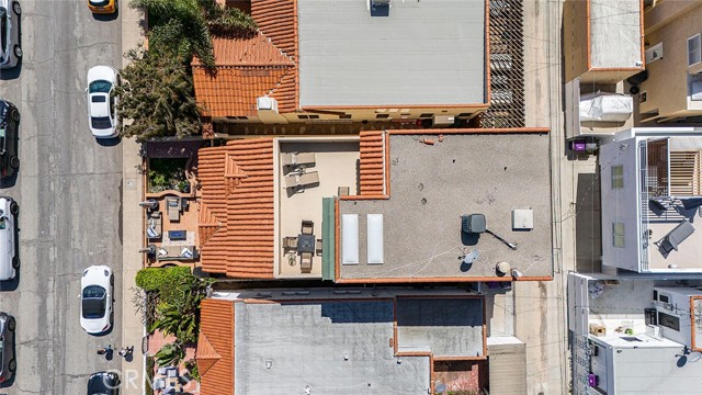 Birds-eye view of the 3 floor deck