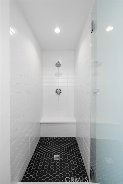 Detail Gallery Image 13 of 20 For 616 Acacia, Corona Del Mar,  CA 92625 - 3 Beds | 3/1 Baths