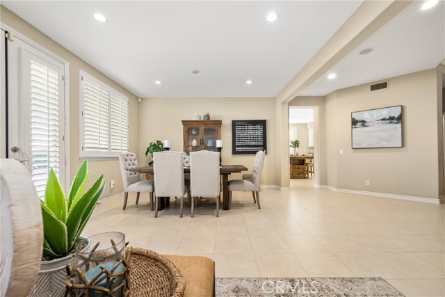 Detail Gallery Image 15 of 63 For 7821 E Portico, Orange,  CA 92867 - 4 Beds | 3/1 Baths