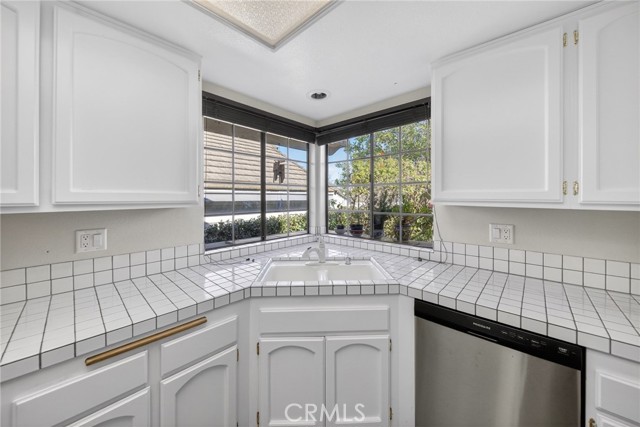 Detail Gallery Image 24 of 41 For 1786 Spyglass Cir, Vista,  CA 92081 - 2 Beds | 2 Baths