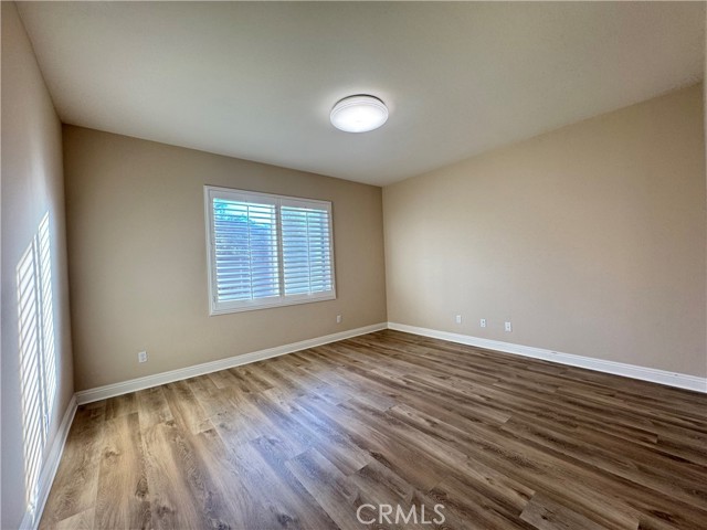 Detail Gallery Image 14 of 36 For 13945 Barnett Ln, Corona,  CA 92880 - 5 Beds | 3/1 Baths