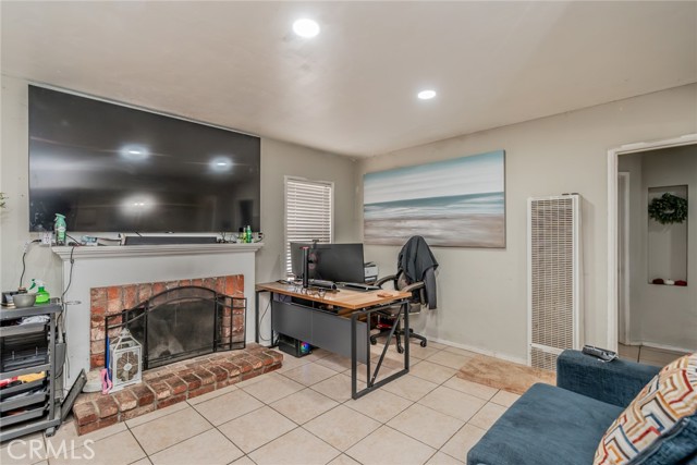 Detail Gallery Image 11 of 36 For 13512 Blvd Arrow, Fontana,  CA 92335 - 2 Beds | 1 Baths