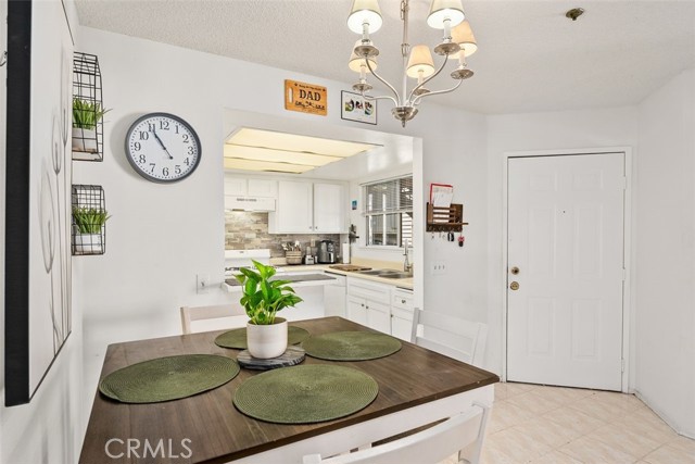 Detail Gallery Image 16 of 41 For 4201 W 5th St #225,  Santa Ana,  CA 92703 - 2 Beds | 1 Baths