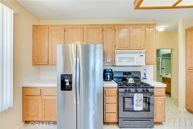 11096 Sandy Lane, Apple Valley CA: https://media.crmls.org/medias/6d66283a-b70f-414d-99f5-9432d08a815c.jpg
