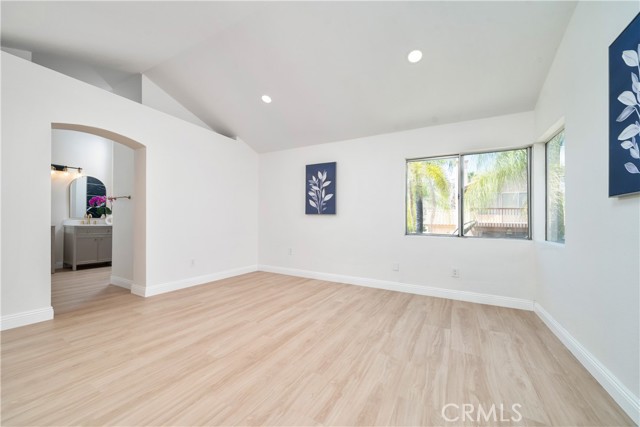 Detail Gallery Image 14 of 36 For 23760 Timber Bluff Ct, Moreno Valley,  CA 92557 - 4 Beds | 2/1 Baths