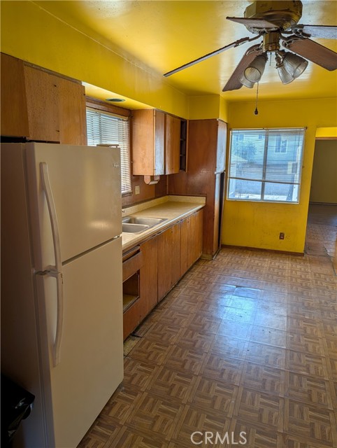 Detail Gallery Image 16 of 33 For 3342 Beswick St, Los Angeles,  CA 90023 - 3 Beds | 2 Baths