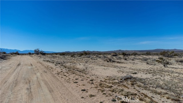 0 Auburn Avenue, Adelanto, California 92301, ,Land,For Sale,0 Auburn Avenue,CRND23189395