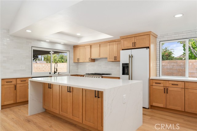 146 N Quail Lane, Orange CA: https://media.crmls.org/medias/6d683959-7711-48ff-8381-e0cc63cccd87.jpg
