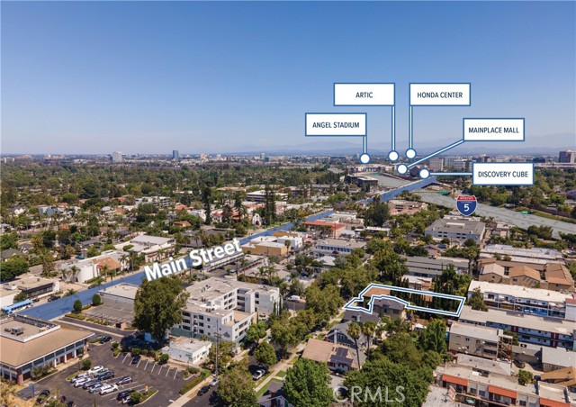 Detail Gallery Image 9 of 10 For 1805 N Bush St, Santa Ana,  CA 92706 - – Beds | – Baths