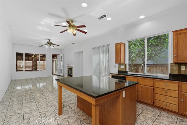 Detail Gallery Image 6 of 33 For 27570 Nellie Court, Temecula,  CA 92591 - 4 Beds | 2 Baths